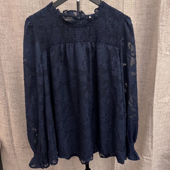 Umgee Plus Navy Floral Smocked Chiffon Blouse XL - Picture 2 of 7